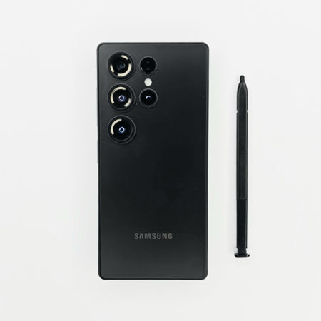 تصویر از گوشی گلکسی اس 25 الترا مینی Galaxy S25 Ultra Mini